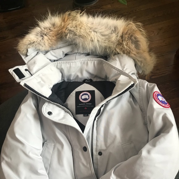 Canada Goose Jackets & Blazers - Like New Canada Goose Trillium Parka XS